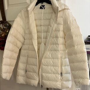 32 Degrees Women's Off-White Puffer Jacket